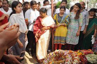 Shobha Nagi Reddy Funeral Photos